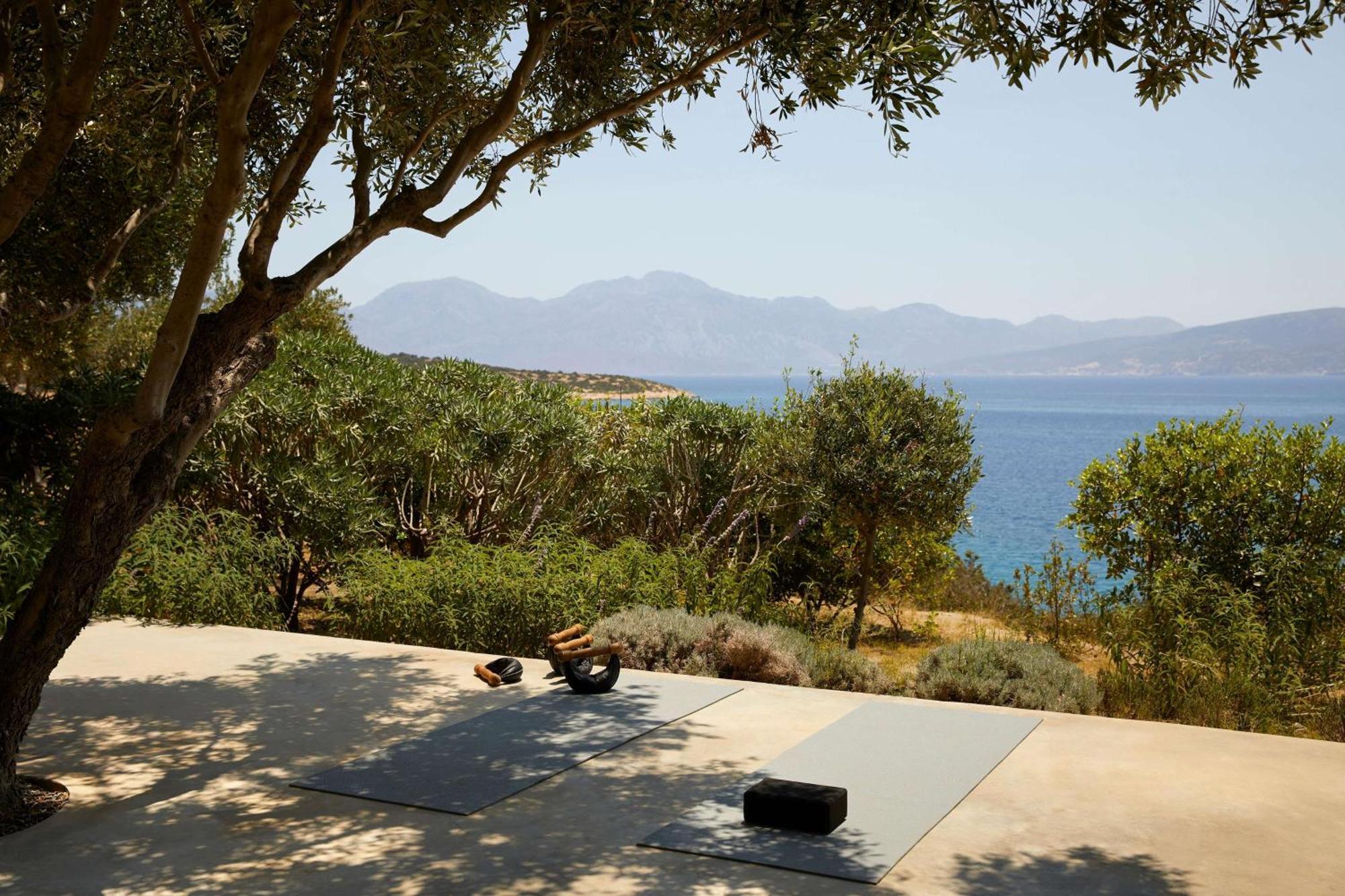 Minos Palace Hotel & Suites - Adults Only Agios Nikolaos  Exterior photo